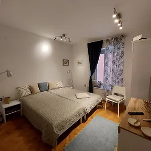 Apartment Yes, Zadar